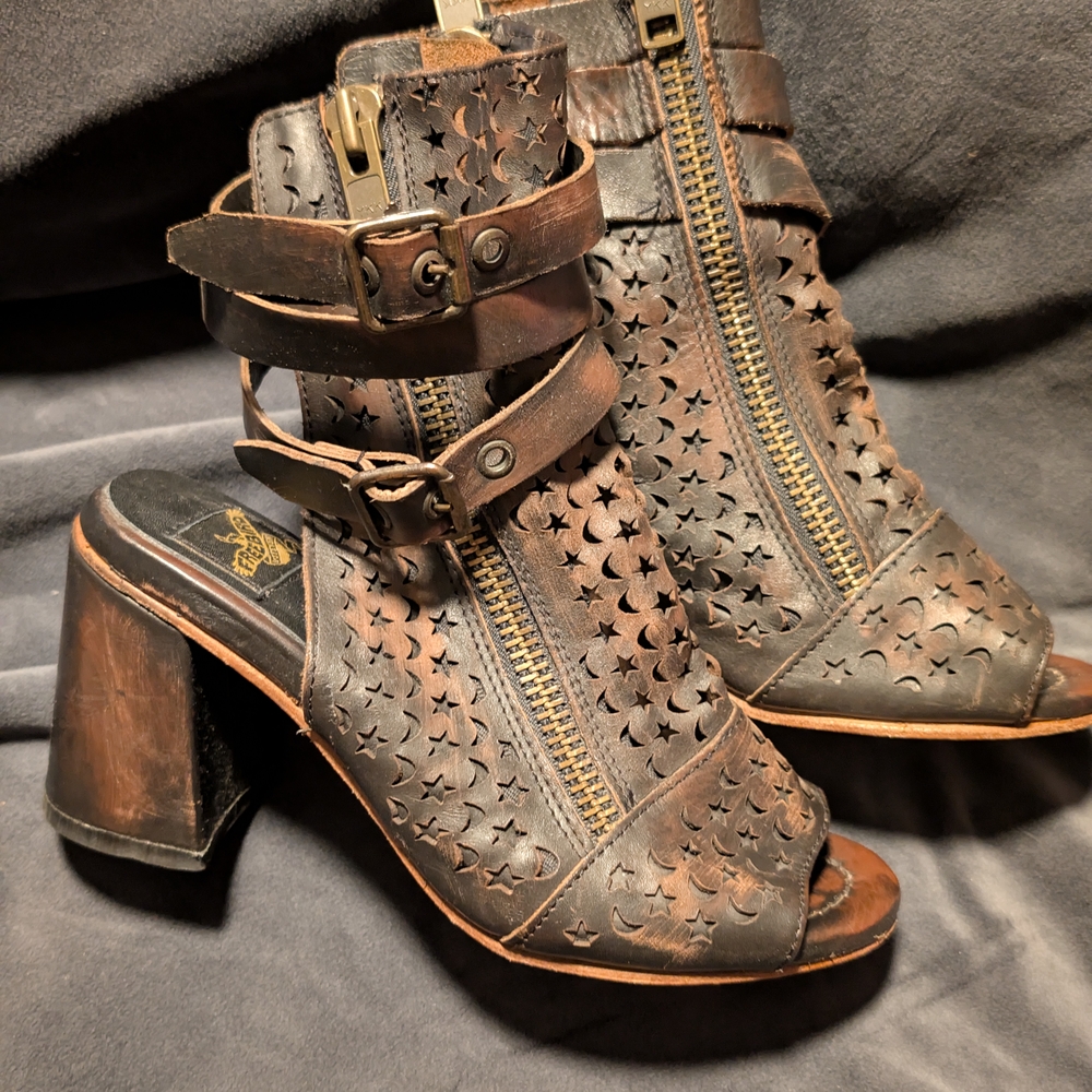 Freebird by Steven Brown Leather Sandals with Woven Detailing